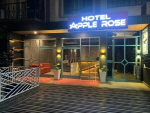 Hotel Apple Rose, Shimla