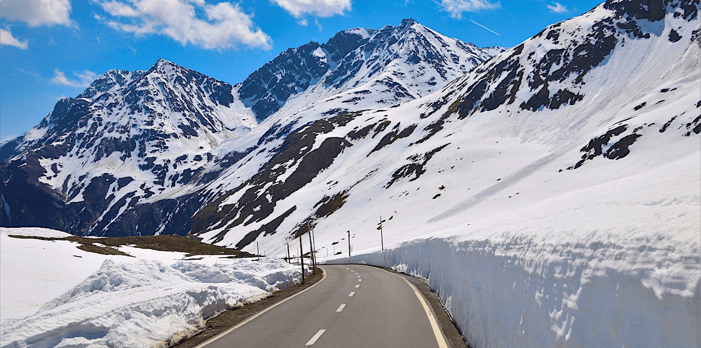 RohtangPass Top Tourist Attractions, Travel Guide & Activities